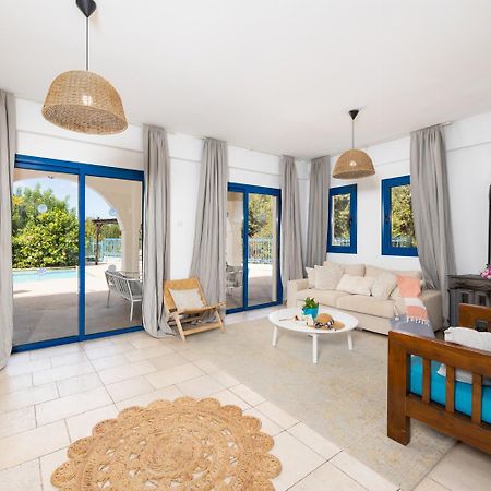 Villa Poseidonas 페이야 외부 사진